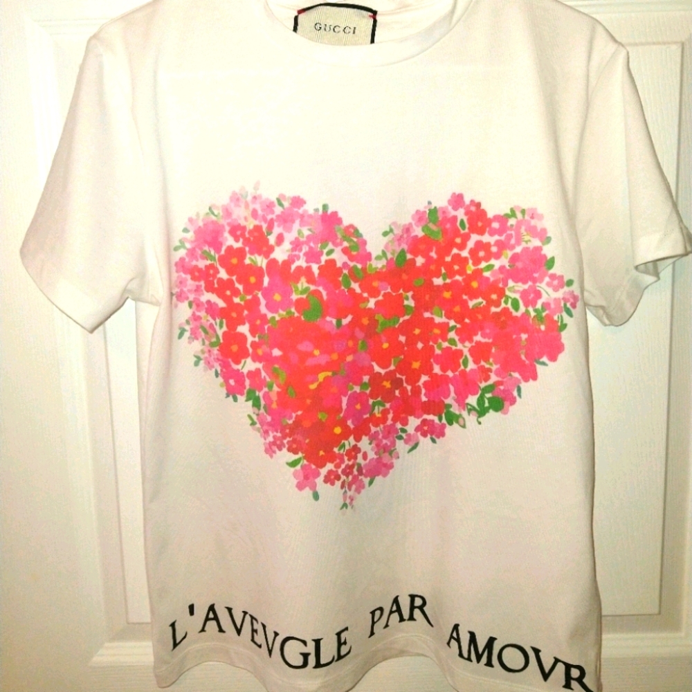 Gucci T Shirt Floral Heart & Love birds on back.